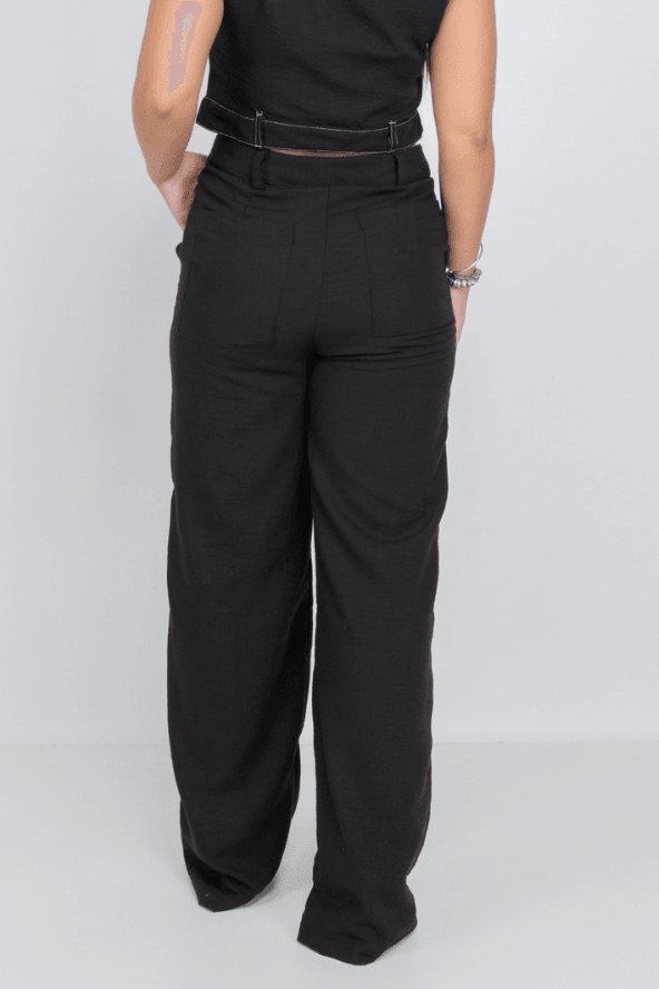 Calça Pantalona Em Crepe Corte Reto Angela Preta